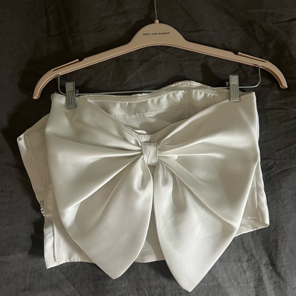 Bridal Bow Top - Picture 2 of 6